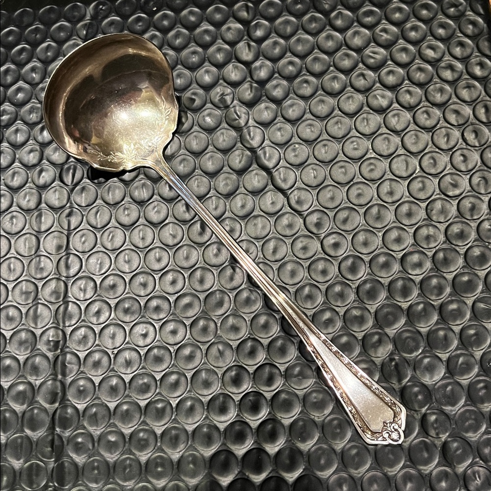 William Wm. Rogers & Son AA 1915 Hampden set of 9 Silver plated teaspoons VGUC